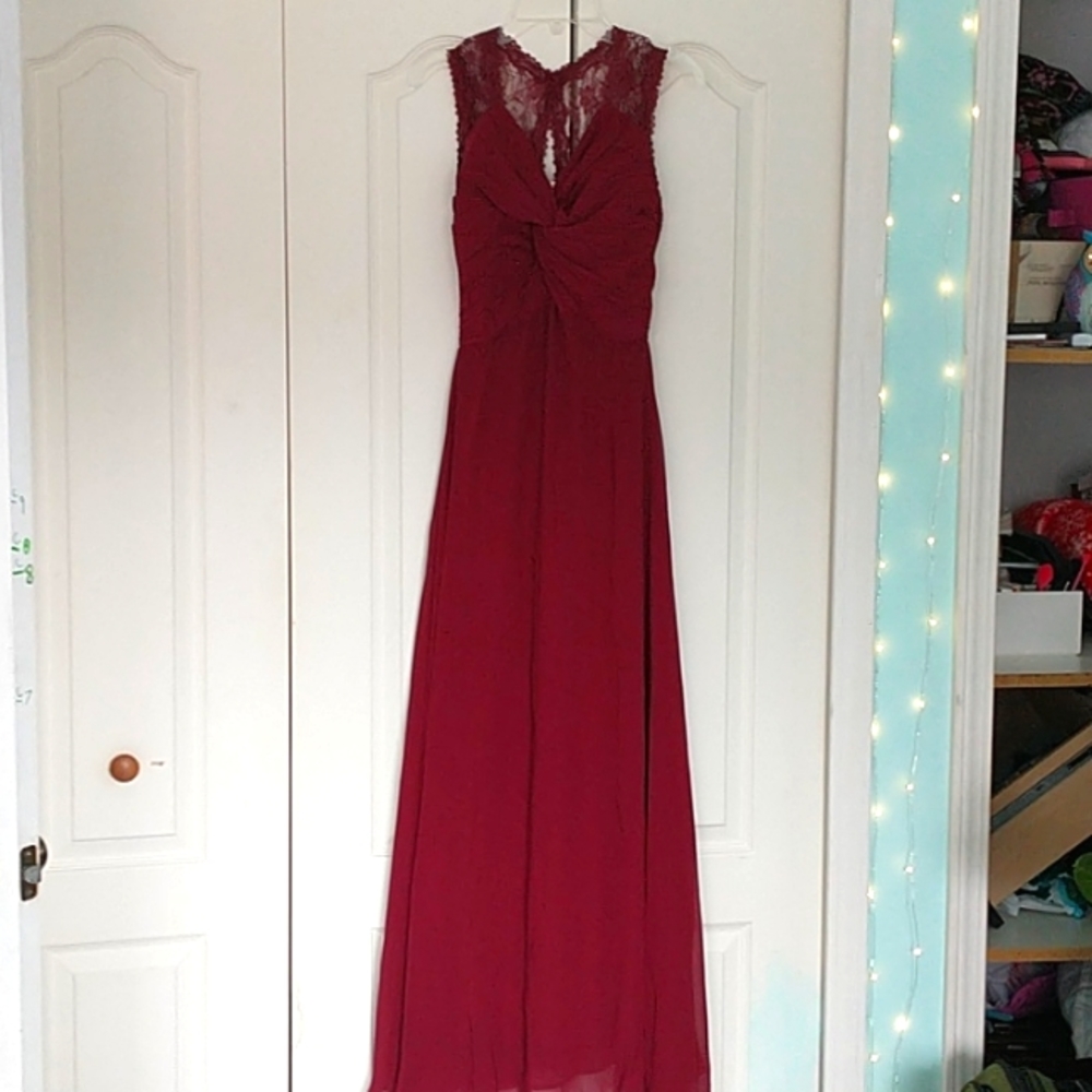 Roiii fashion dress, size S, deep burgundy